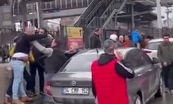 Bursa'da kaza sonrası sürücüler birbirine girdi