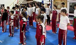 Körfezli kick boksçulardan şampiyona öncesi güç birliği