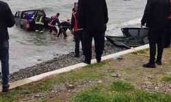 Yalova'da kontrolden çıkan pikap denize uçtu: 1 yaralı