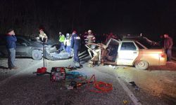 İnegöl'de feci kaza: Yaralılar var