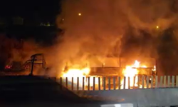 Otoyolda 39 yolcusu bulunan otobüs alev alev yandı