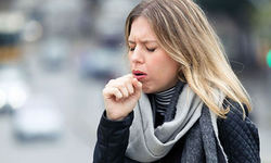 Eğer öksürüğünüz 2 haftayı geçtiyse, ’üşüttüm, sigaradandır, geçer’ demeyin