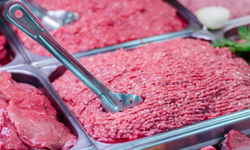 Bakanlık tek tek ifşa etti: Dana kıymada sakatat ve kanatlı eti, peynirde natamisin kullanmışlar!