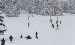 Uludağ'da kar kalınlığı 95 santimetreye ulaştı