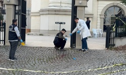 Kağıthane'de korkunç olay! Annesinin cenazesinde kardeşini silahla vurarak...