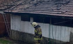 İnegöl'de yaşlı adam evsiz kaldı