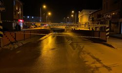 İnegöl'de alt geçitte su hattı patladı, trafik ulaşıma kapatıldı