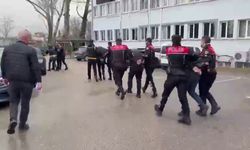 Bursa'da 25 milyon liralık arazi satışından dolayı işlenen cinayetin şüphelileri şafak operasyonuyla yakalandı