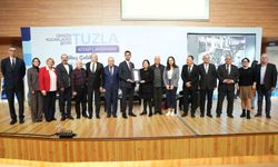 'Denizin Kucakladığı Şehir: Tuzla' kitabı çıktı