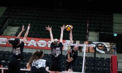 Eczacıbaşı Dynavit, Göztepe ile mücadele edecek