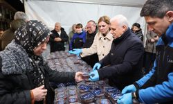 Bursa Ulu Cami'de Ramazan'a tatlı başlangıç