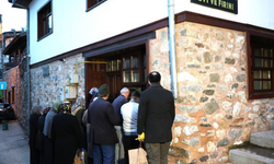 Bursa Osmangazi Belediyesi’nden ihtiyaç sahibi ailelerin yüzünü güldüren hizmet