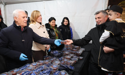 Bursa Büyükşehir Belediyesi teravih sonrası dağıtılacak tatlı noktalarını duyurdu!