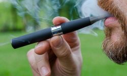 Uzmanı uyardı: "Elektronik sigaradan uzak durulmalı"