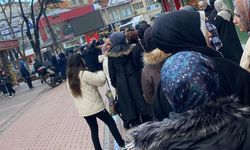 Bursa İnegöl’de İndirim İzdihamı