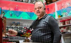 İnegöl'ün şakacı kahvecisi dur durak bilmiyor! Herkes bu şakaya maruz kalıyor