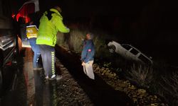 Bursa İnegöl'de kamyonet şarampole yuvarlandı