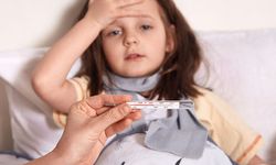 Çocuklarda sessiz başlayan enfeksiyonun ilk işareti ateş