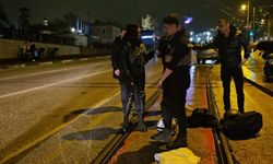 Bursa Osmangazi'de su birikintisine giren motosikletli yere kapaklandı