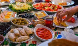 Bayramda ölçüyü kaçırmayın: Kalori bombasına dikkat