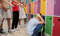 İşte akran zorbalığının iki nedeni, aile tutumu ve sosyal medya