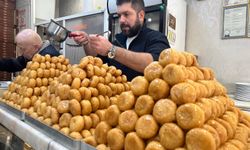 Bursa'nın efsane lezzeti ramazan helvası tezgahlara geldi!