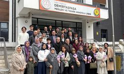 Bursa'da öğrenciler ve şehit aileleri aynı sofrada buluştu