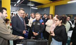 Alper Gezeravcı’dan BTÜ öğrencilerinin TEKNOFEST projelerine tam not