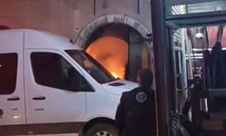 Bursa Osmangazi'de tarihi binada çıkan yangın söndürüldü