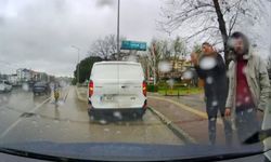 Bursa'da yol verme tartışması kavgaya dönüştü!