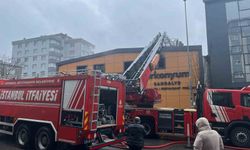 Ataşehir'de metal imalathanesinde yangın paniği