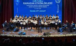 Pendik'te ilahiler ve ezgiler çocukların sesinden yükseldi