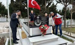 Şehit kabirlerine vefa dokunuşu