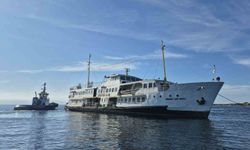 Tuzla'daki Mehmet Akif Ersoy vapuru yeniden İstanbul'a hizmet edecek