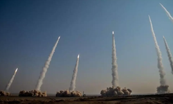 NATO üyesi Finlandiya'dan nükleer silah kararı!