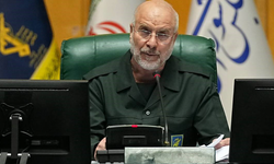 İran Meclis Başkanı Kalibaf’tan Trump’a mesaj: "Teslim olmayacağız ve cesurca savaşacağız"