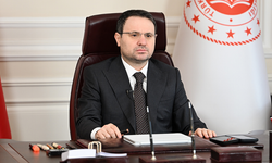 Bakan Gürlek’ten Özel’e sert yanıt: "Belgeler sahte, son dakika çırpınışları"