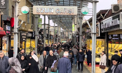 Bursa'da bayram hareketliliği çarşılara yansıdı