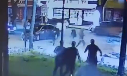 Bursa Nilüfer'de motosikletlinin metrelerce sürüklendiği feci kaza kamerada