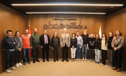 İnegöl’ün Nöbetçi Kitaphaneleri İspanyol heyetten büyük beğeni aldı