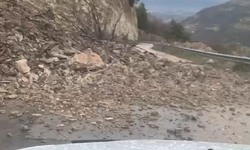 İnegöl'de o yolda heyelan: Ulaşıma kapandı