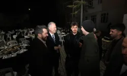 İnegöl'de Alper Taban gençlerle ramazan sofrasında buluştu