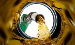 Benzin ve motorine zam geldi