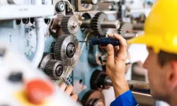 Türkiye’de imalat sektörü zayıflıyor: On binlerce işçi ayrıldı