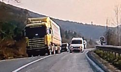 İnegöl Yolunda Nefes Kesen Anlar! Saniyelerle Kurtuldu