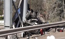 Ankara'da halk otobüsü üst geçide çarptı 4 ölü, 13 yaralı