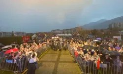 Mustafa Bozbey'e olan destek eriyor! Bursalılardan CHP'ye şok