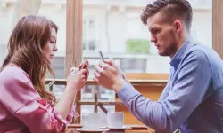 Sosyal medya ilişkileri sessizce bitiriyor