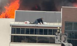 Bursa Yıldırım'da 8 katlı sitede can pazarı...Yangında mahsur kaldı, böyle kurtarıldı