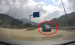 Bursa Orhangazi'de ters yönden gelen araç faciayı böyle teğet geçti